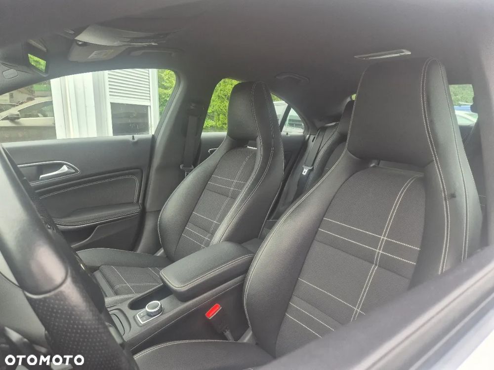 Mercedes-Benz CLA 180 (CDI) d 7G-DCT - 18