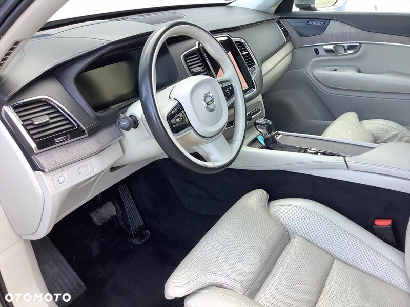 Volvo XC 90 T6 AWD Geartronic Inscription - 12