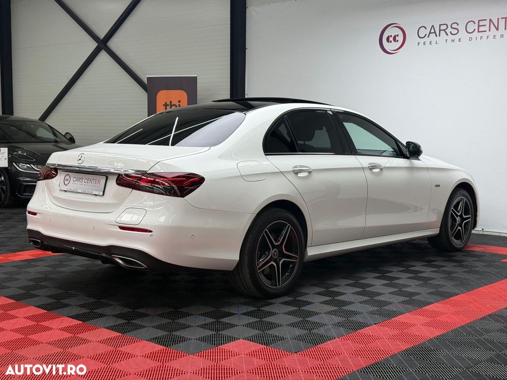 Mercedes-Benz E 300 de 4Matic 9G-TRONIC AMG Line - 20