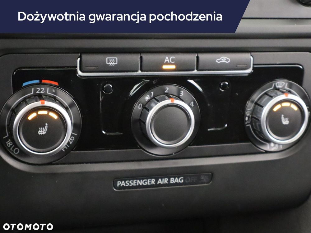 Volkswagen Golf - 17
