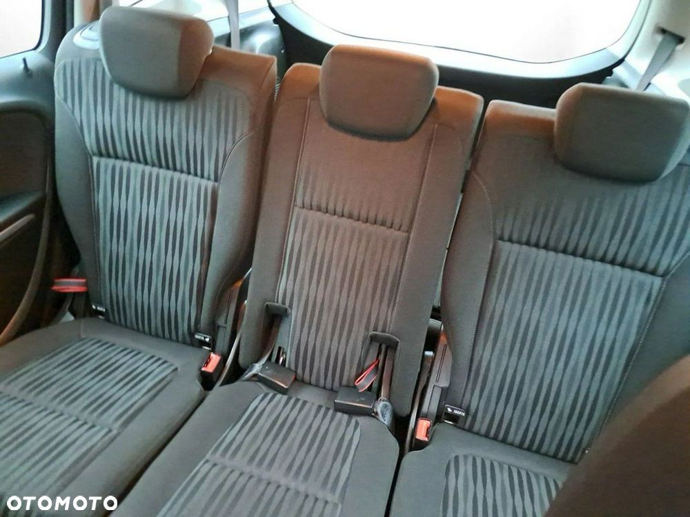 Opel Zafira - 17