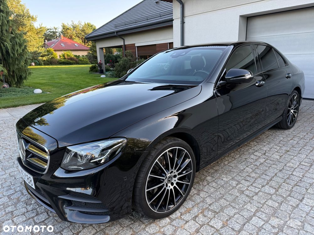 Mercedes-Benz Klasa E 300 d 9G-TRONIC - 1