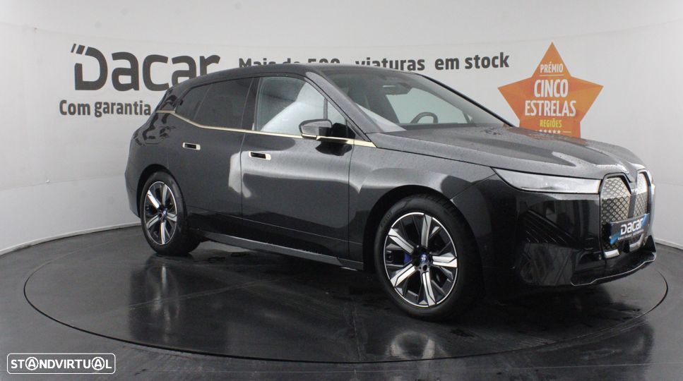 BMW iX xDrive 40 Pack Desportivo - 2