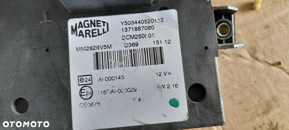 FIAT DUCATO JUMPER SKRZYNKA BEZPIECZNIKÓW - 3