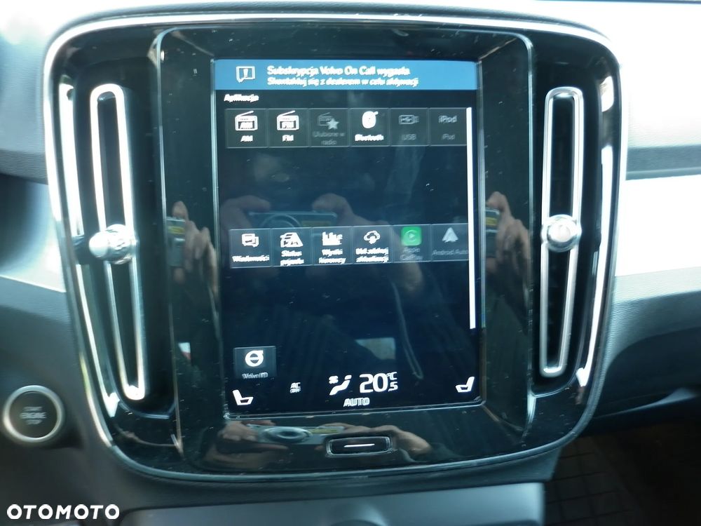 Volvo XC 40 D3 AWD Geartronic Momentum Pro - 10