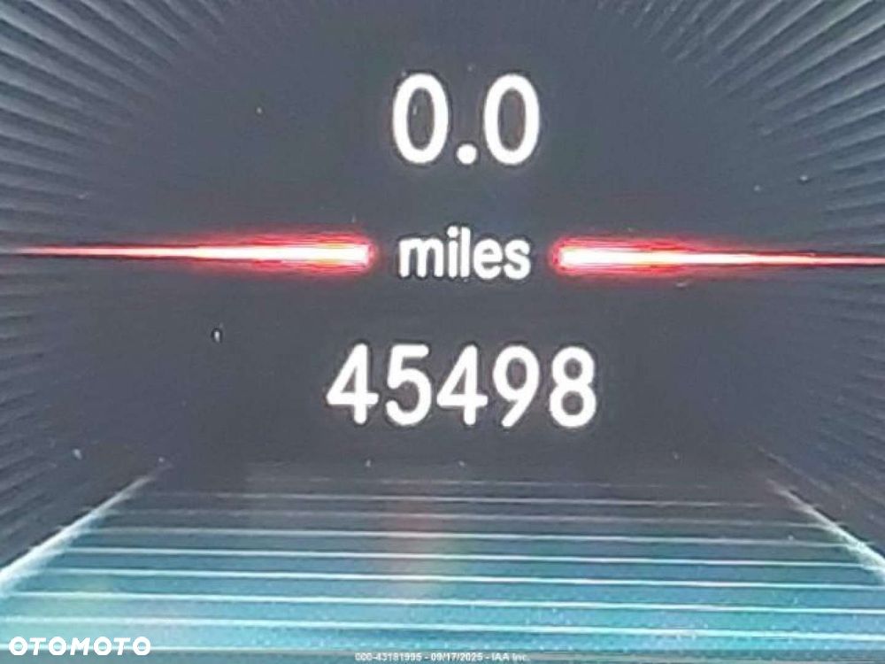 Mercedes-Benz GLE - 12