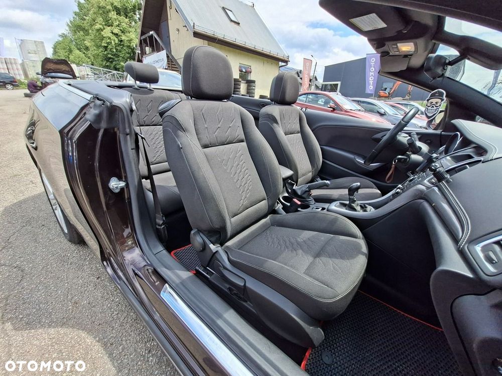 Opel Cascada - 26