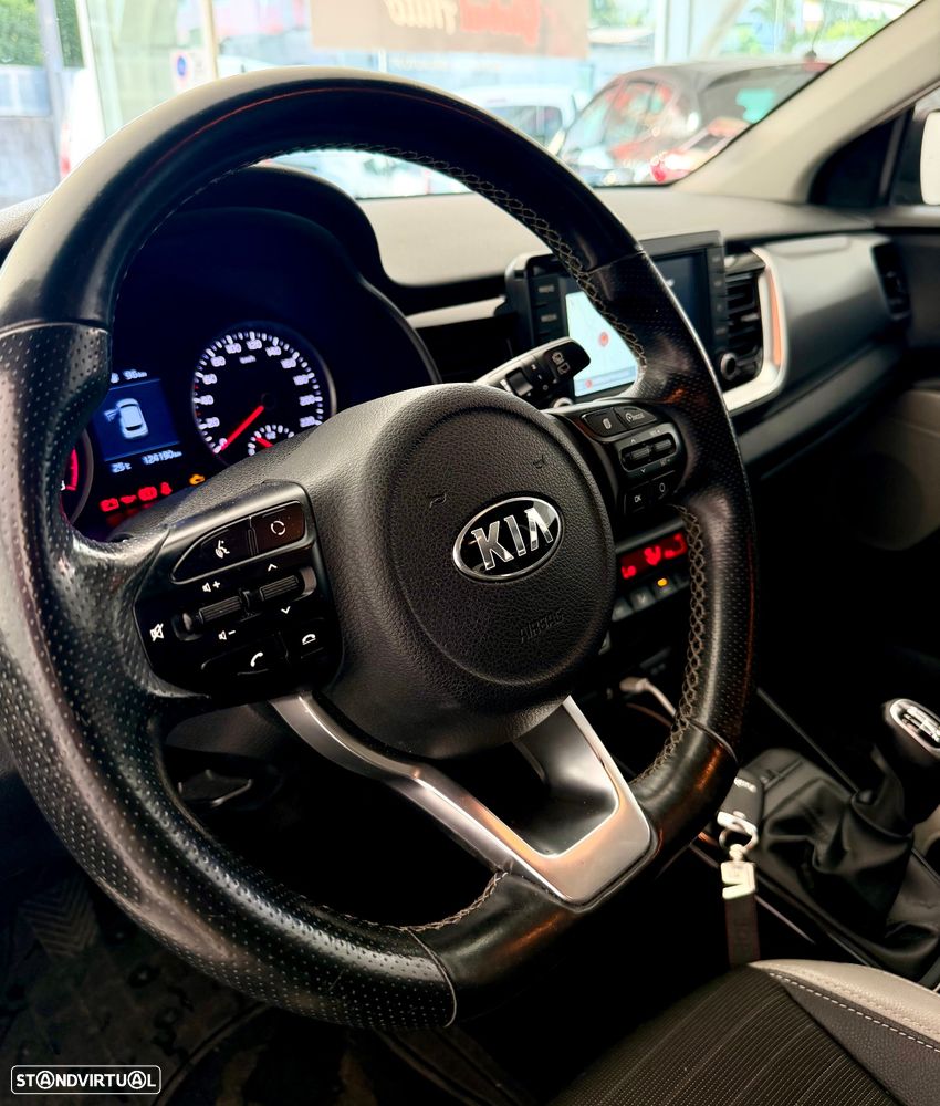 Kia Stonic 1.0 T-GDI TX - 17