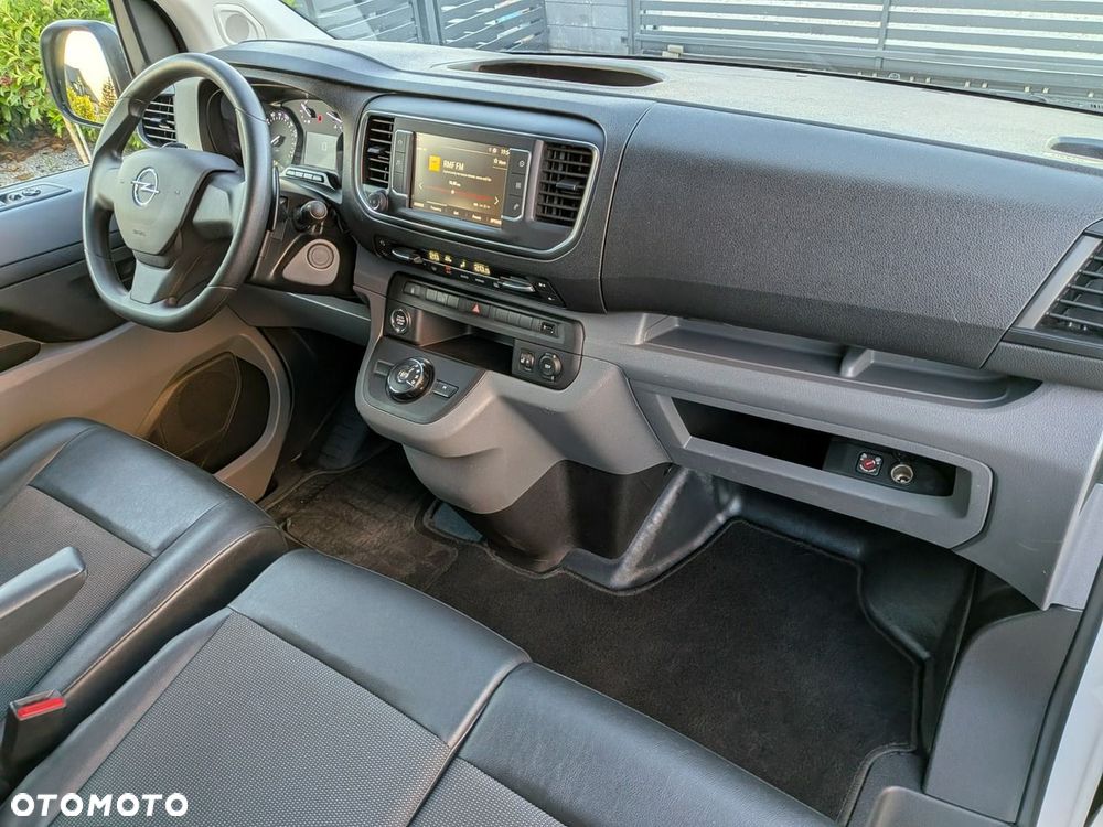 Opel Vivaro - 26