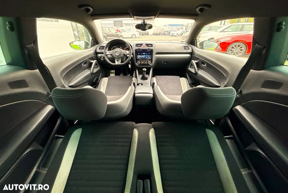Volkswagen Scirocco 1.4 TSI Edition - 23