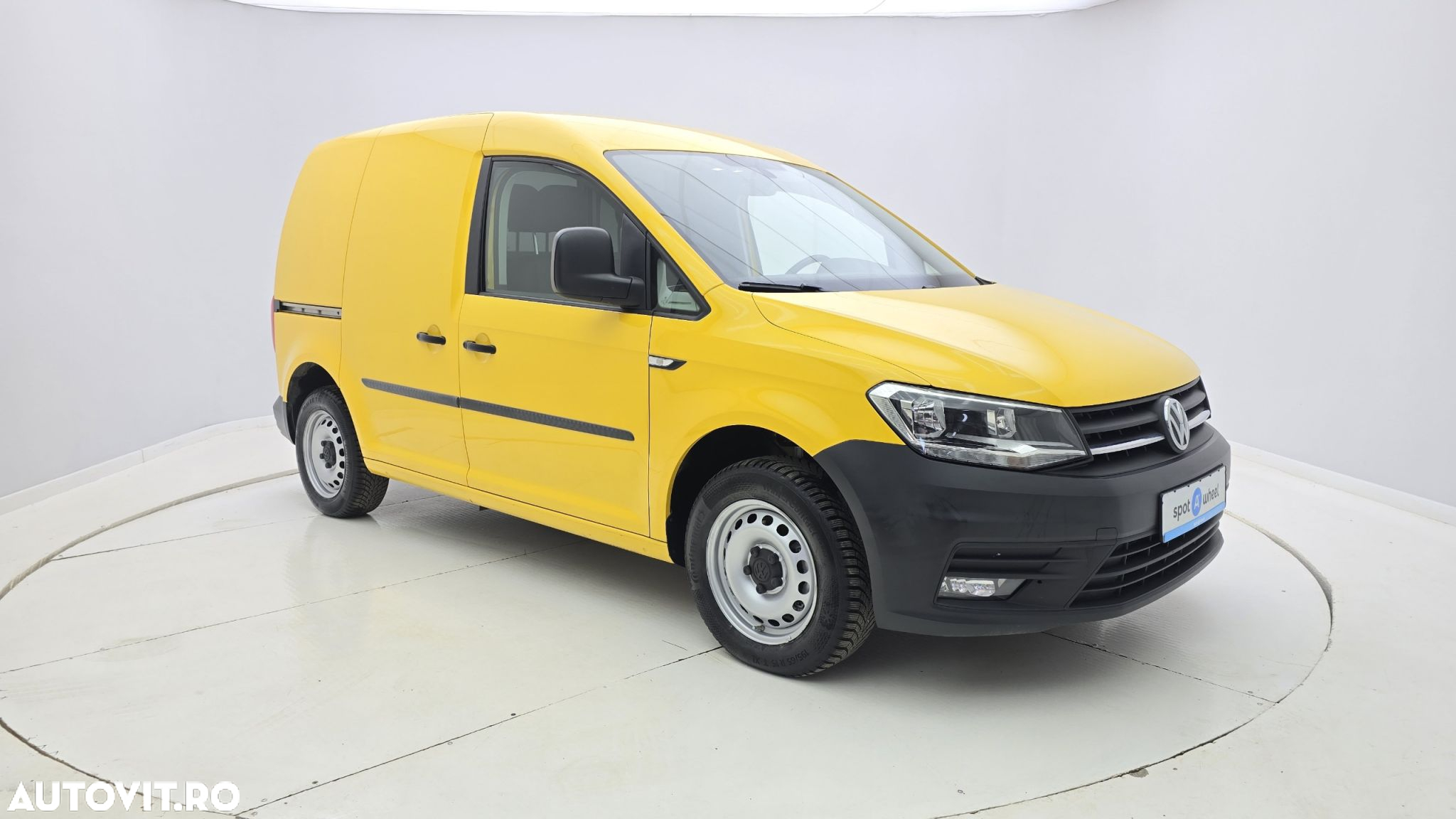 Volkswagen Caddy - 4