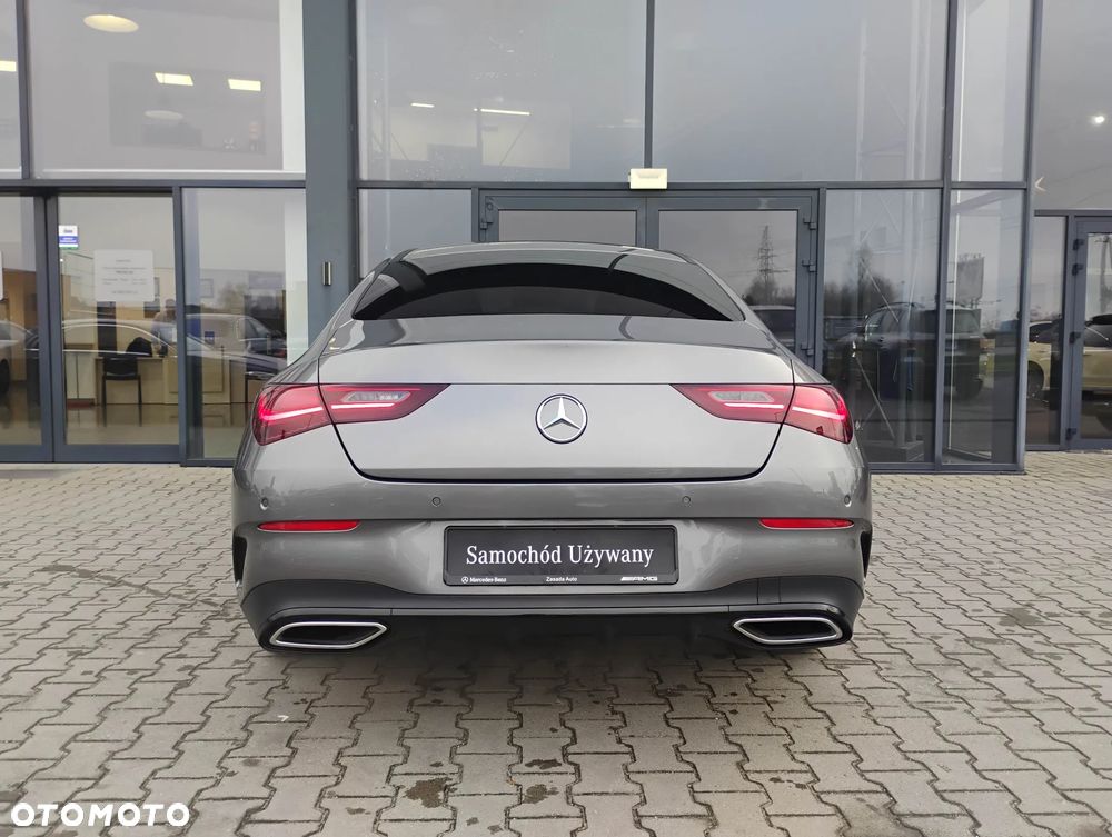 Mercedes-Benz CLA 200 AMG Line 7G-DCT - 4