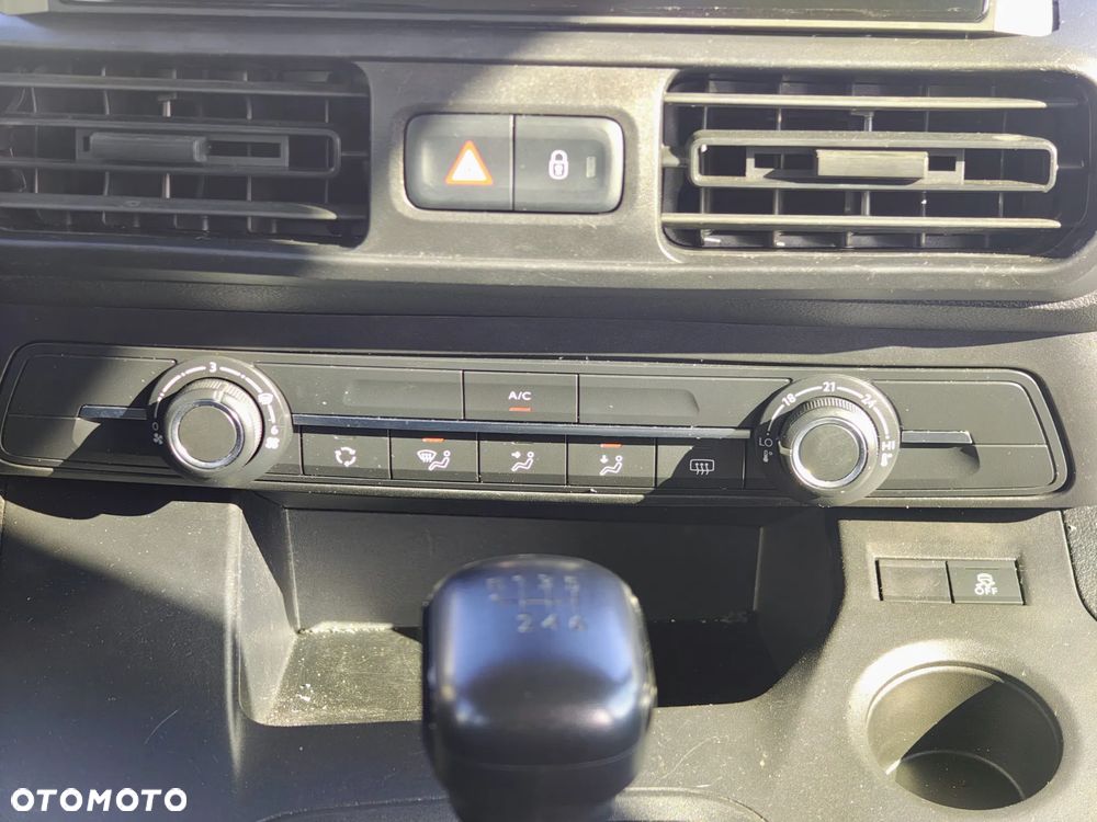 Opel Combo 1.2 Turbo Edition Plus S&S N1 - 18