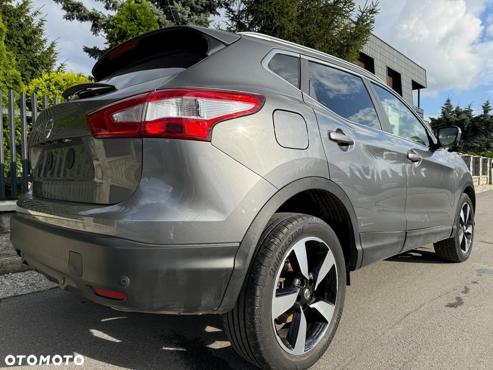 Nissan Qashqai 1.2 DIG-T Xtronic 360 - 11