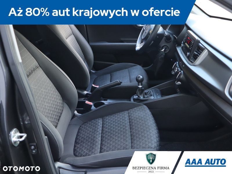 Kia Rio - 10