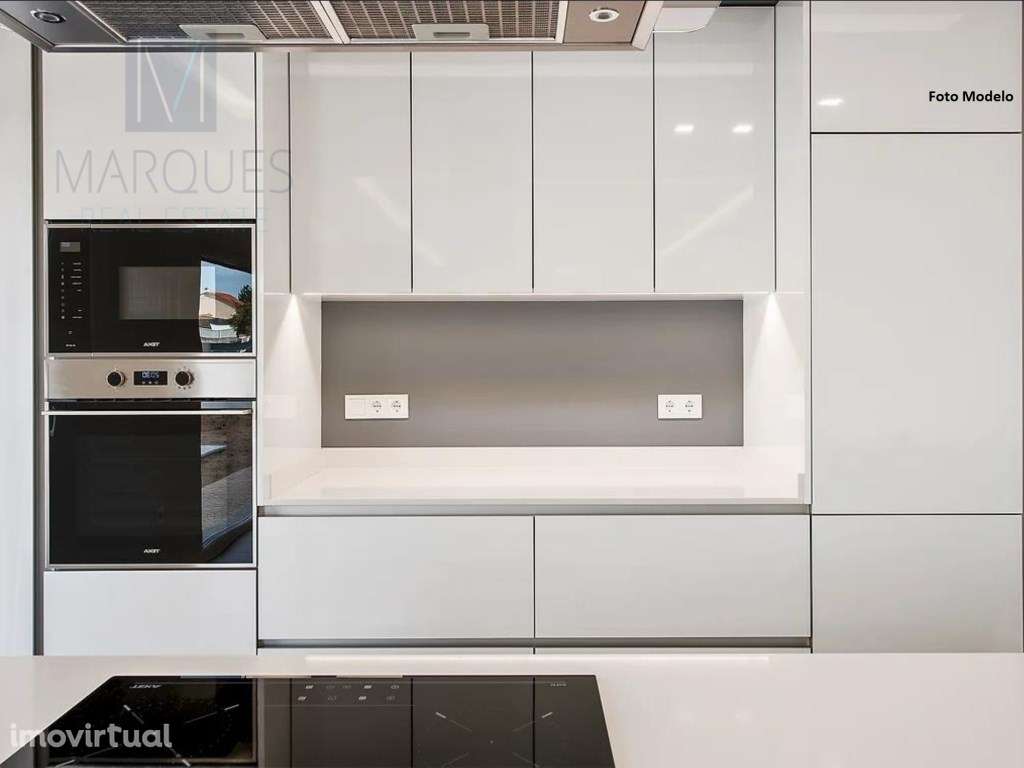 Moradia T3+1 Térrea com Jardim e Piscina em Fernão Ferro - Grande imagem: 3/14