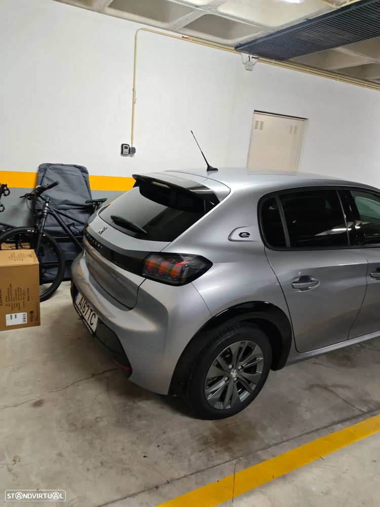 Peugeot e-208 50 kWh Allure Pack - 2