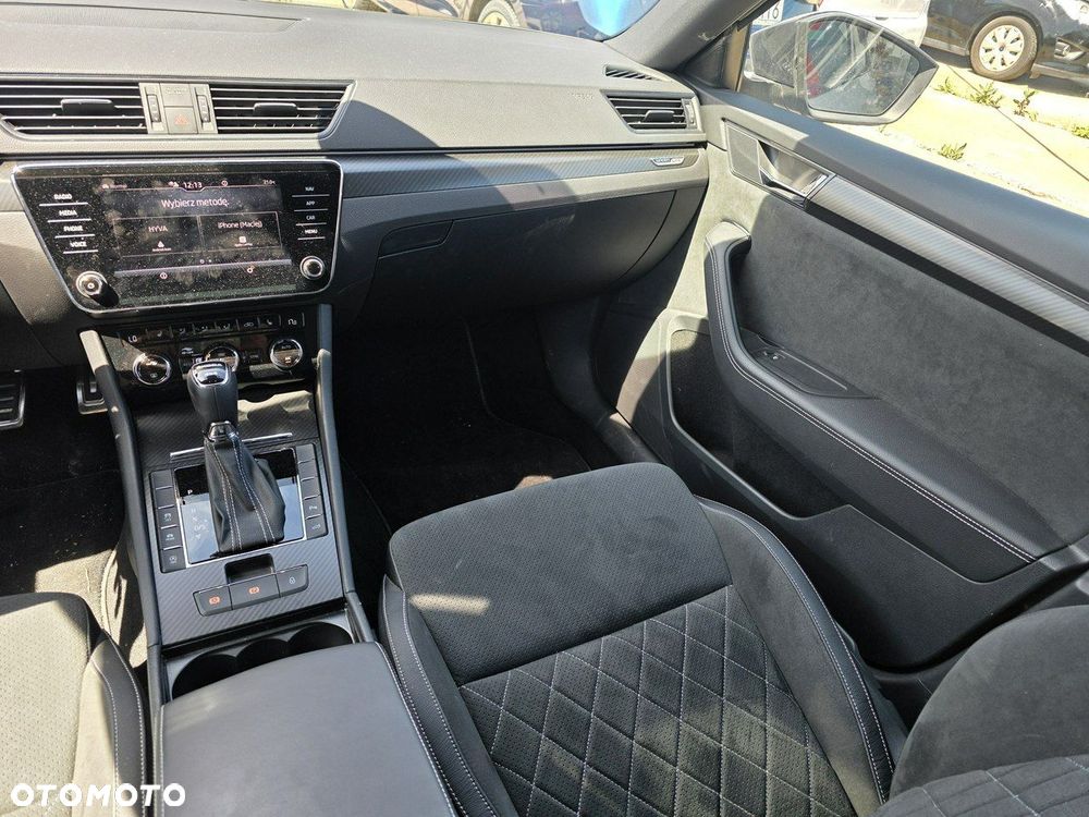 Skoda Superb - 16
