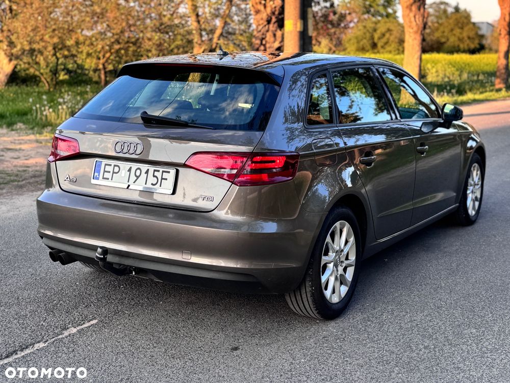 Audi A3 Sportback 2.0 TDI S tronic sport - 14