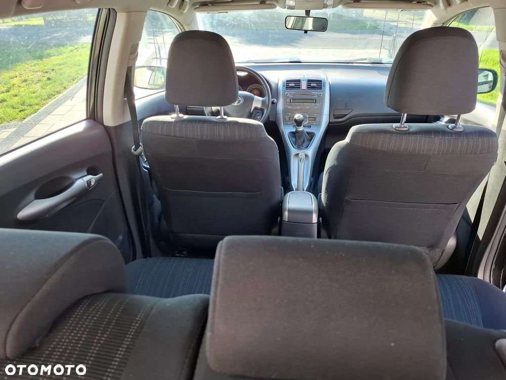 Toyota Auris 1.4 VVT-i Luna - 12