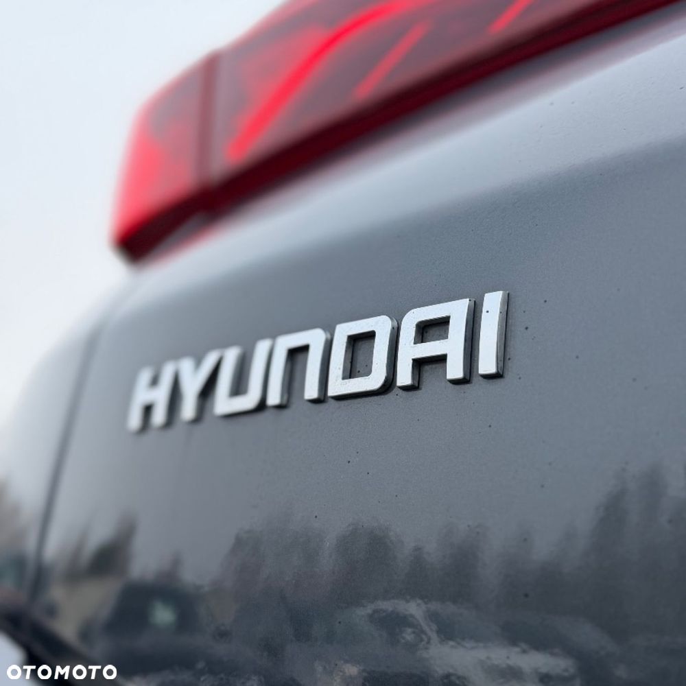 Hyundai Kona 1.6 T-GDI DCT 4WD Unique - 11