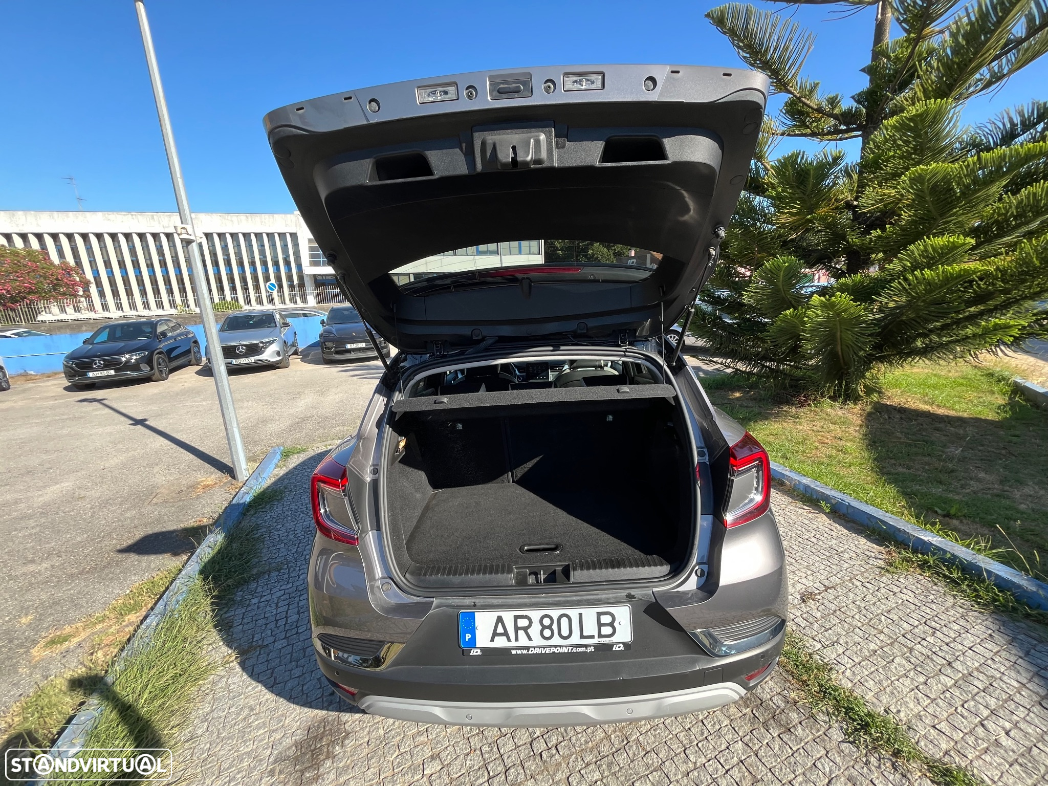 Renault Captur 1.0 TCe Exclusive - 17