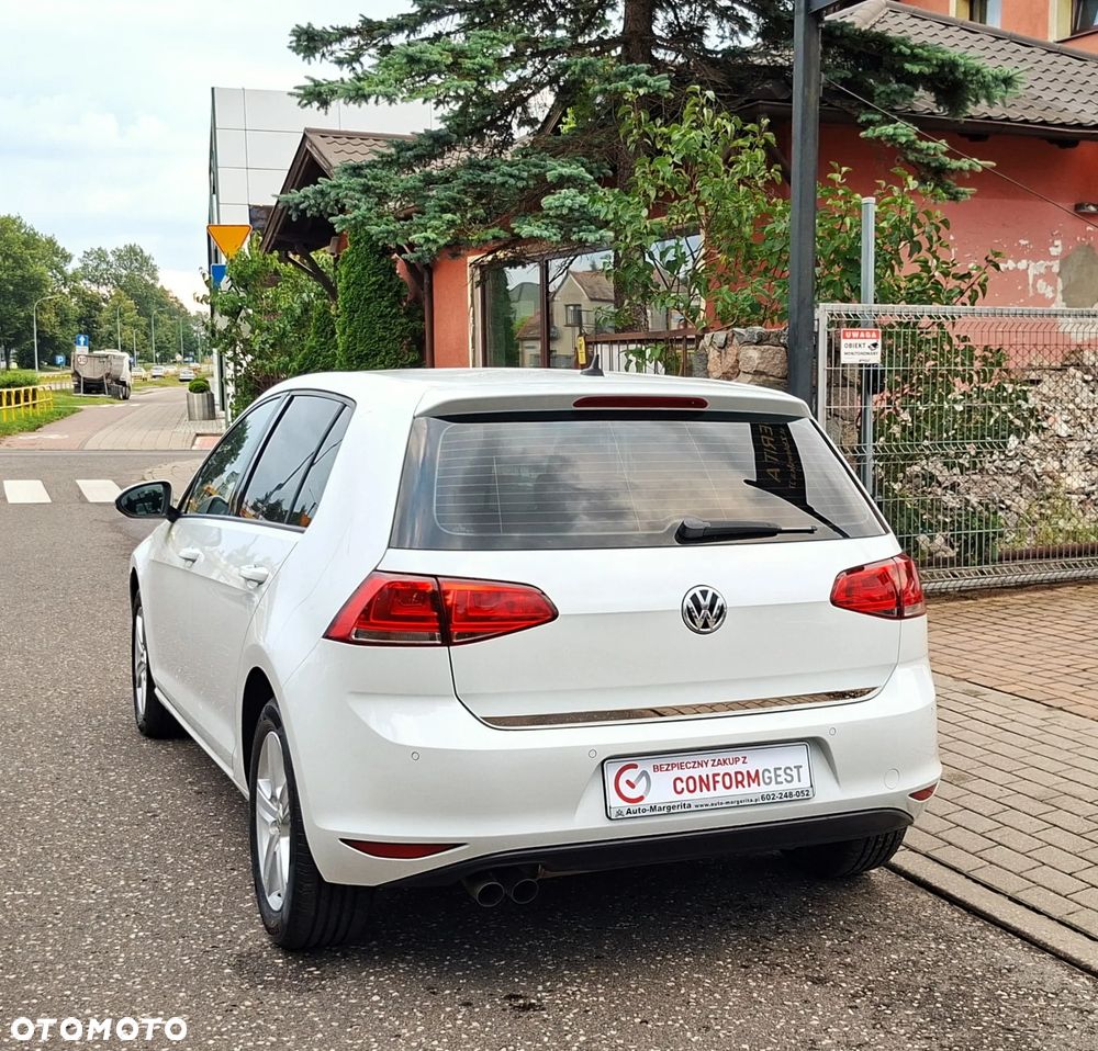 Volkswagen Golf 2.0 BlueTDI DSG Comfortline - 4