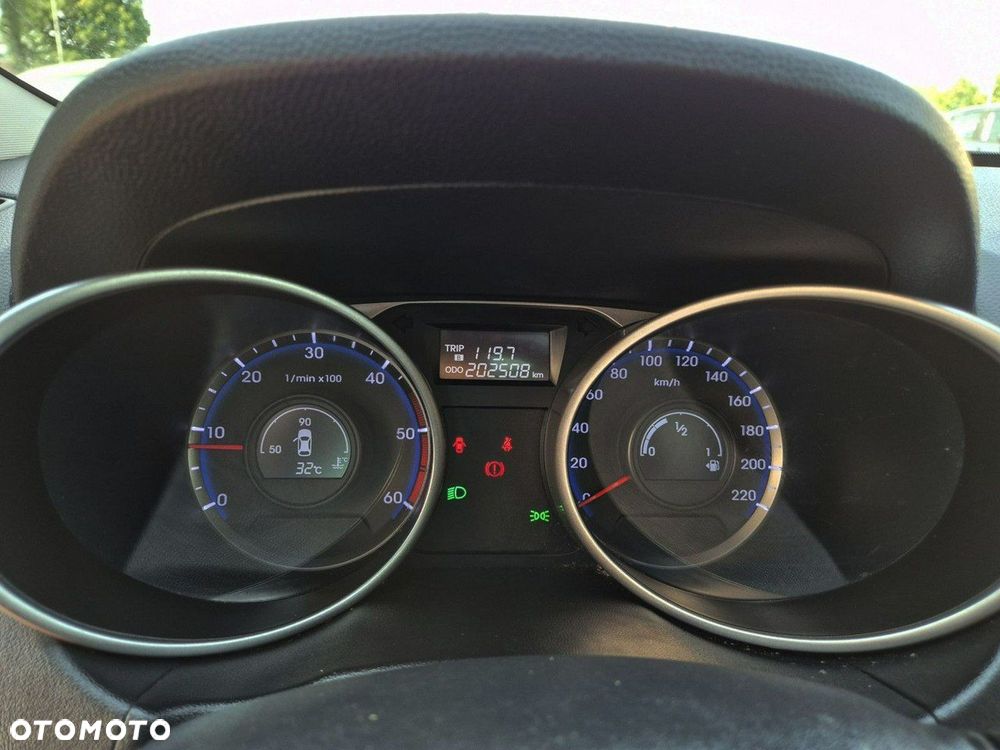 Hyundai ix35 - 15