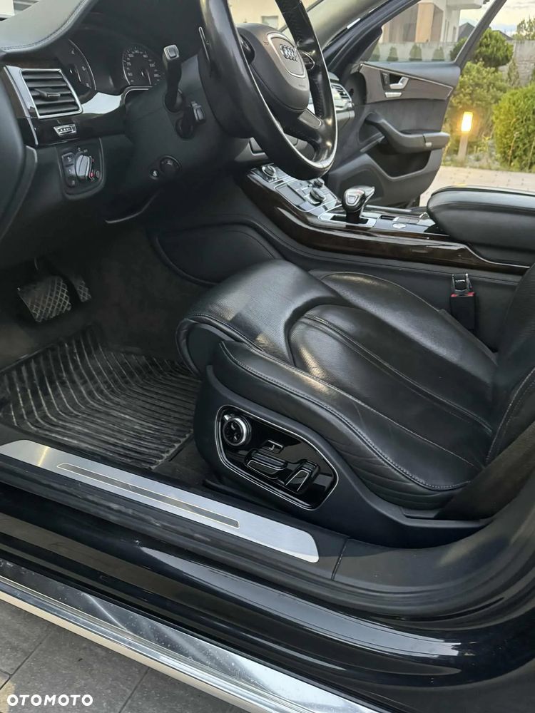 Audi A8 4.2 TDI L Quattro - 11