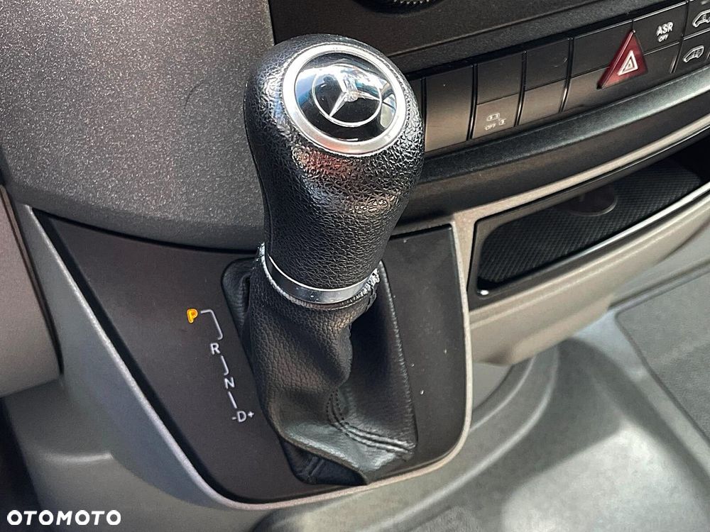 Mercedes-Benz Sprinter L4H2 - 18