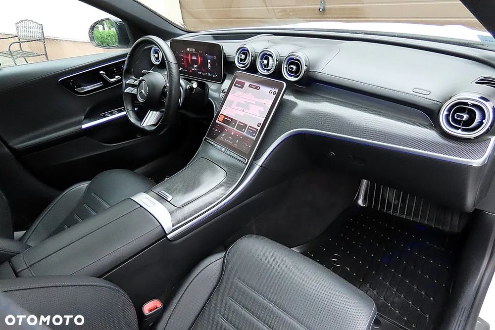 Mercedes-Benz Klasa C 300 mHEV 4-Matic AMG - 40