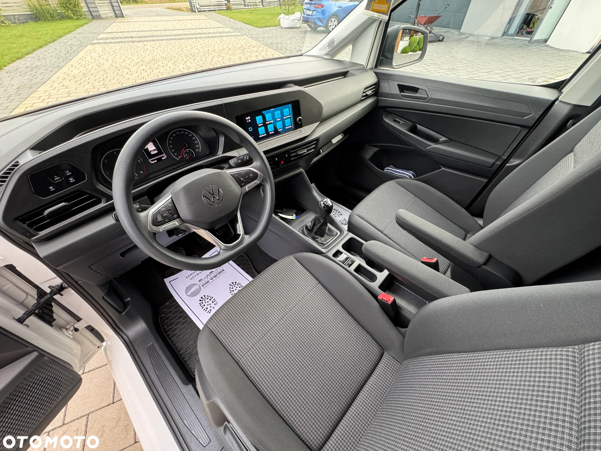 Volkswagen CADDY - 25