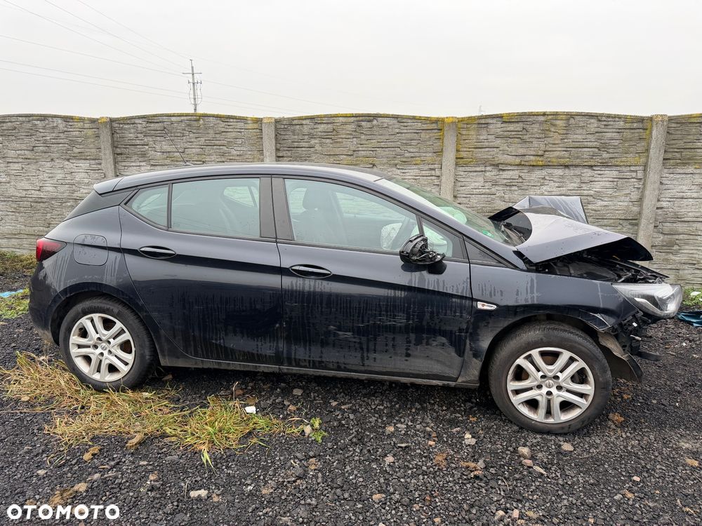 Opel Astra 1.4 Selection - 9