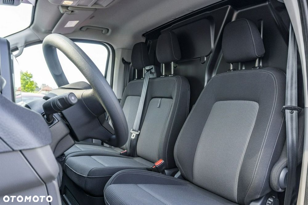 Volkswagen Transporter - 14