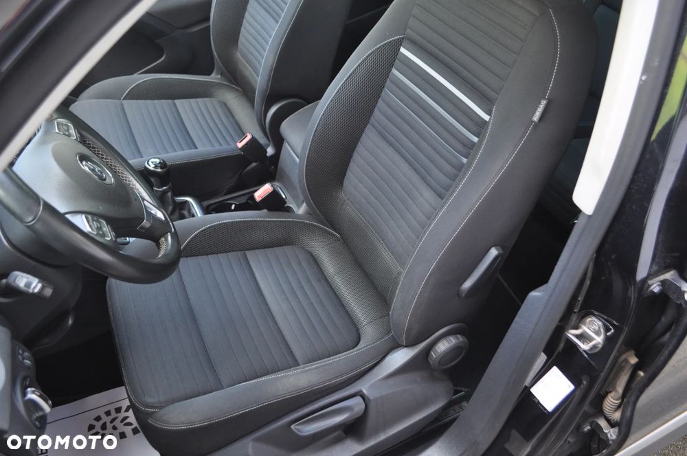 Volkswagen Tiguan 2.0 TDI DPF BlueMotion Technology Cup Sport & Style - 22