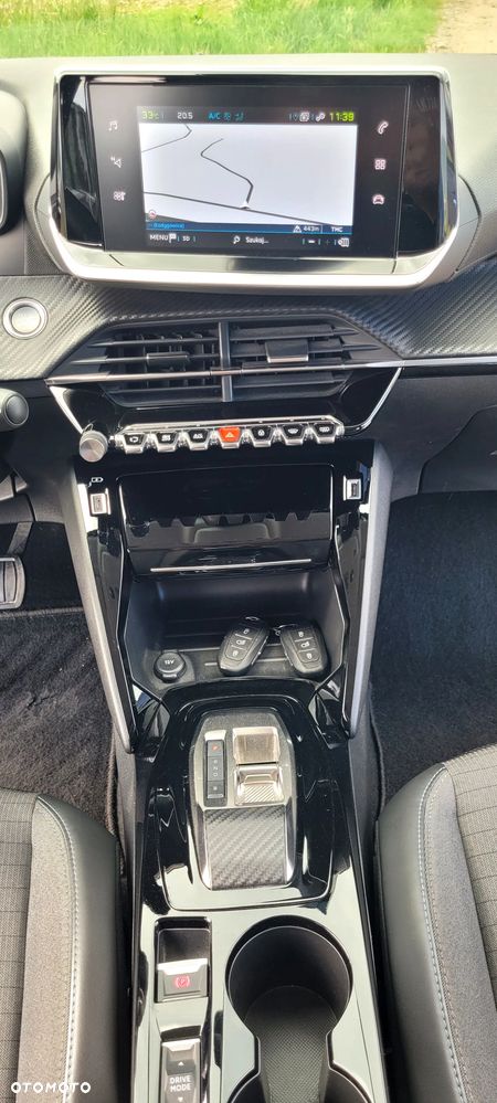 Peugeot 208 Elektromotor 136 Allure+ - 8