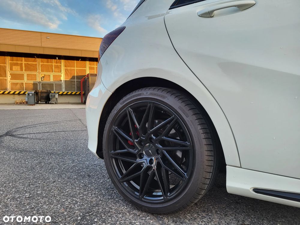 Mercedes-Benz Klasa A 250 Sport 7G-DCT - 14