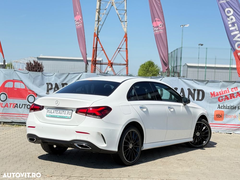 Mercedes-Benz A 250 e 8G-DCT AMG Line - 3