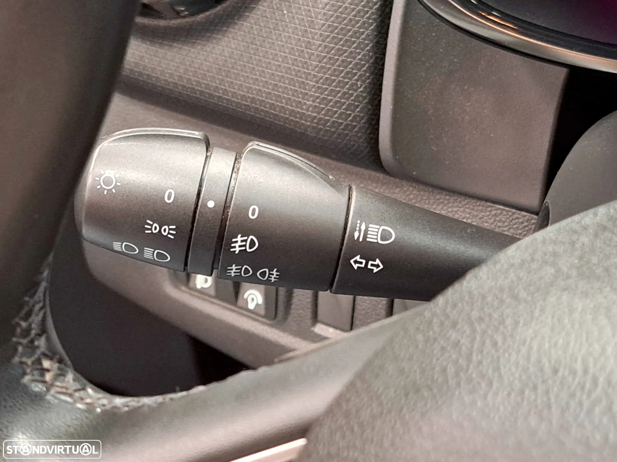 Renault Clio 0.9 TCe Limited - 6