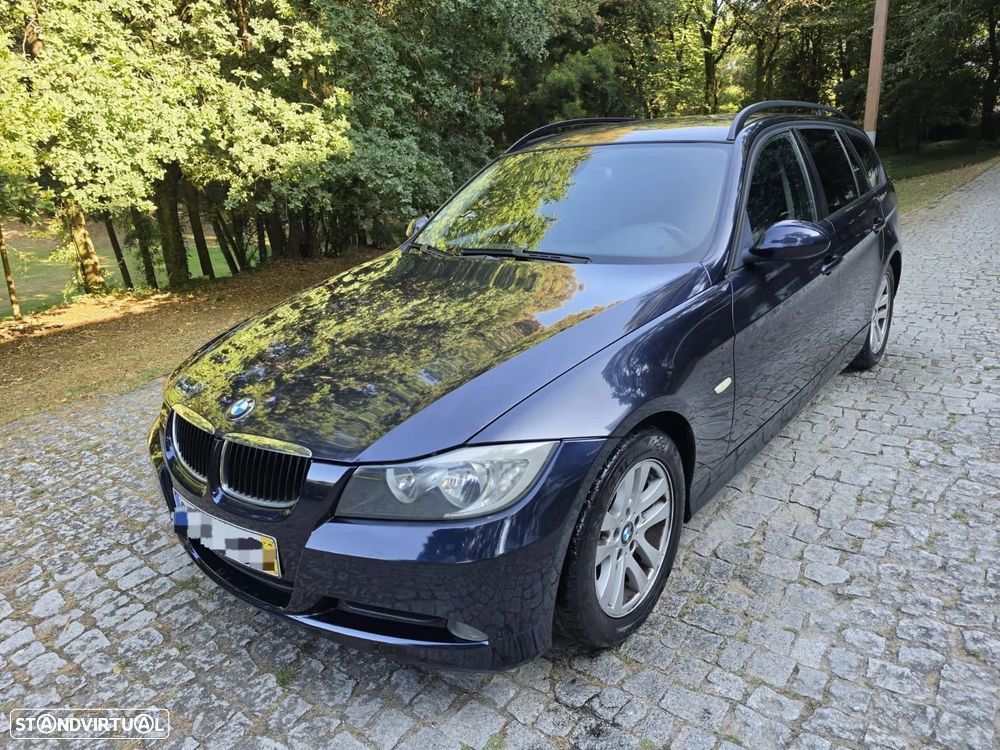 BMW 320 - 1