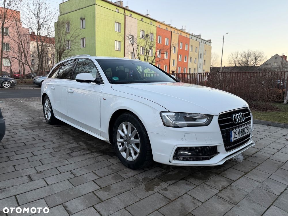 Audi A4 Avant 2.0 TDI Multitronic - 6