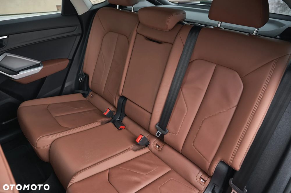 Audi Q3 Sportback 35 TDI S tronic - 28