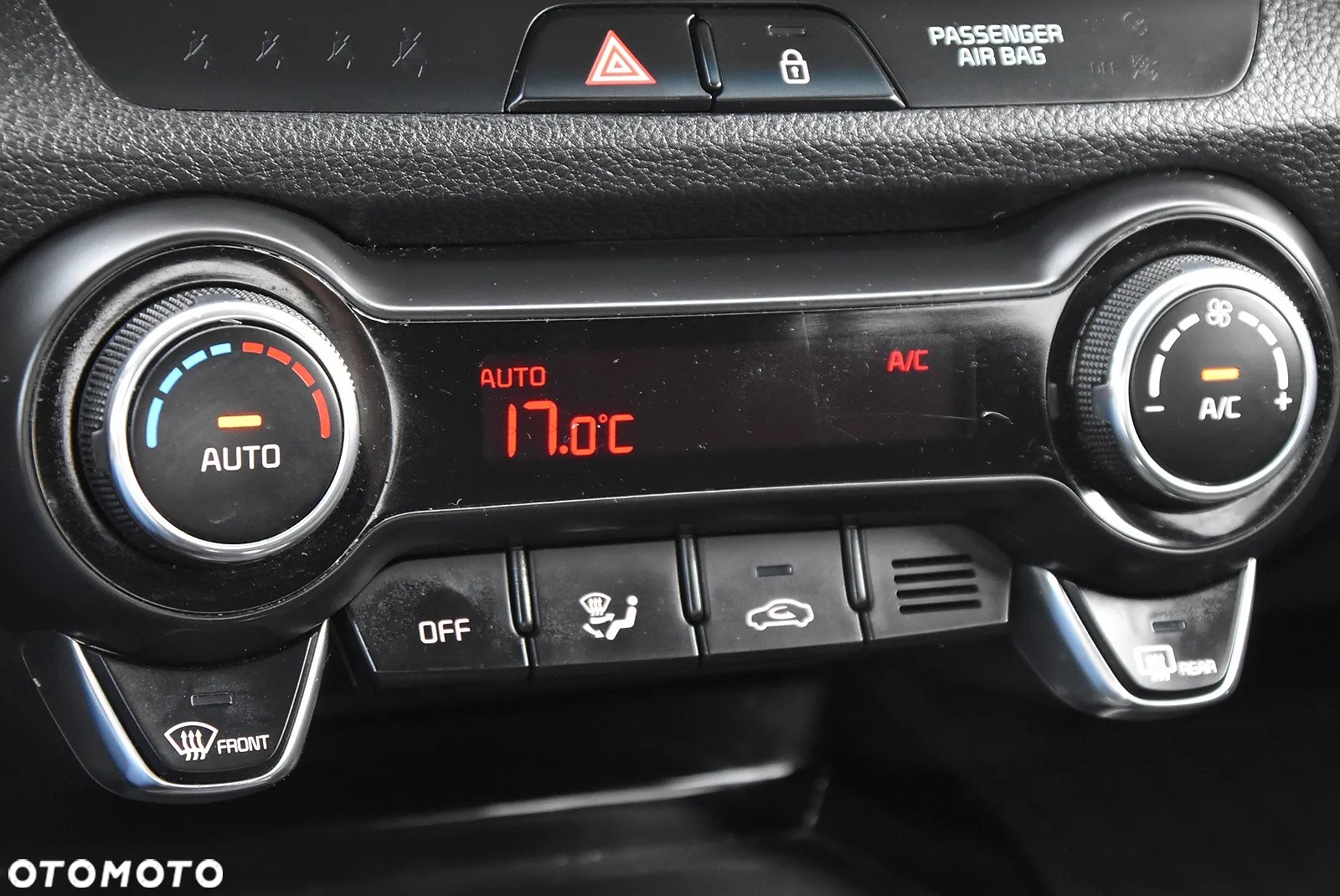 Kia Stonic - 35