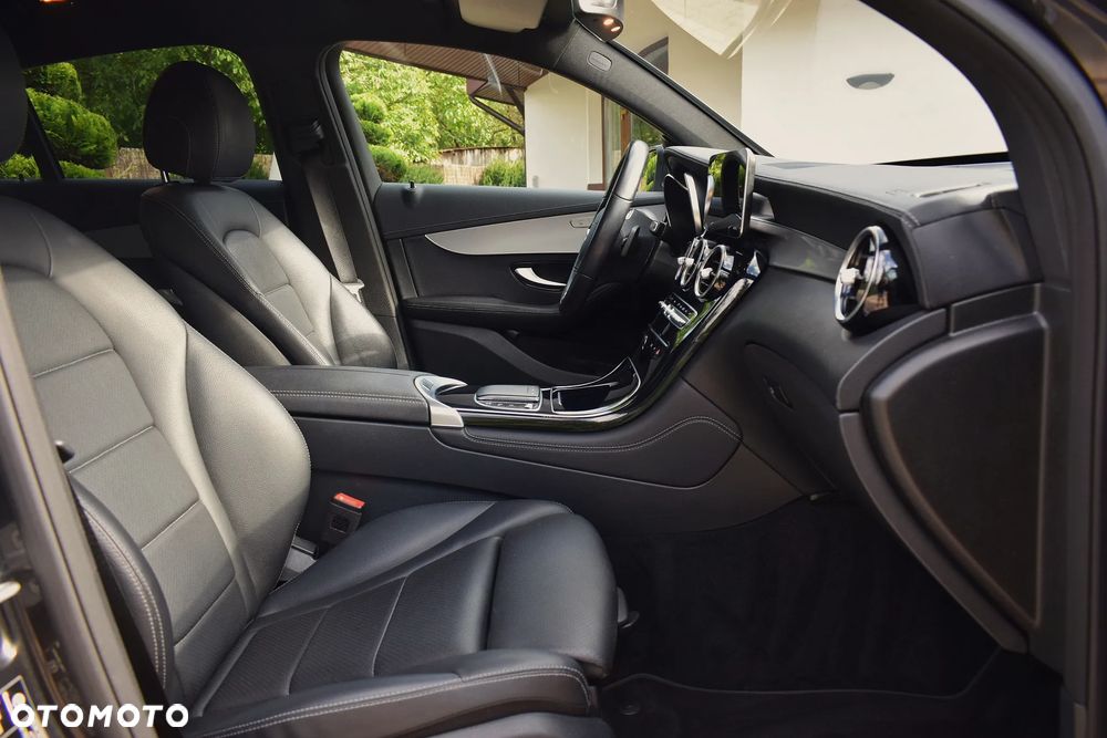 Mercedes-Benz GLC 200 4-Matic - 9