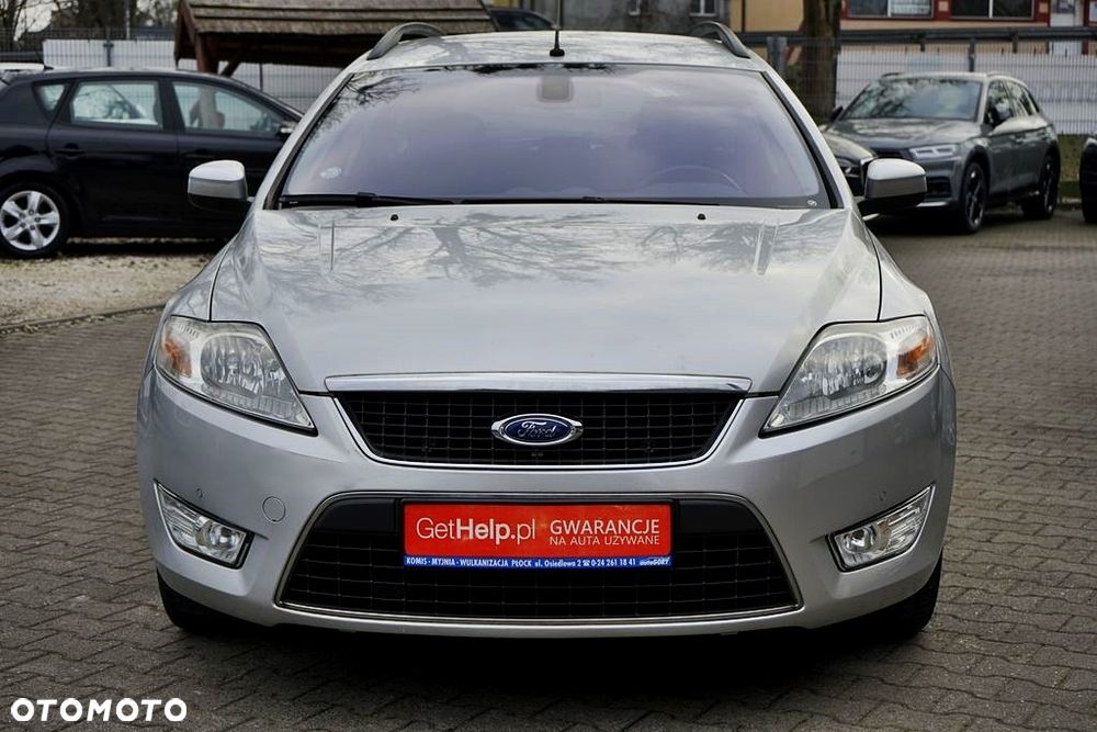 Ford Mondeo SW - 11