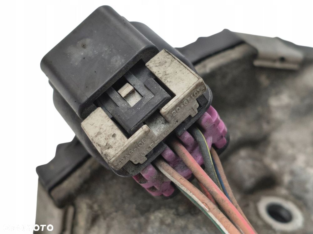 PRZEPUSTNICA ELEKTRONICZNA Opel Corsa D Astra J Meriva 1.2 1.4 16V 55562270 - 3
