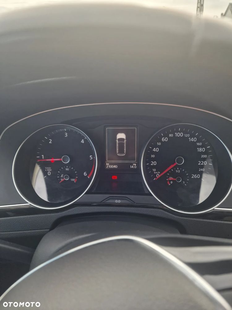 Volkswagen Passat Variant 2.0 TDI (BlueMotion Technology) Comfortline - 15