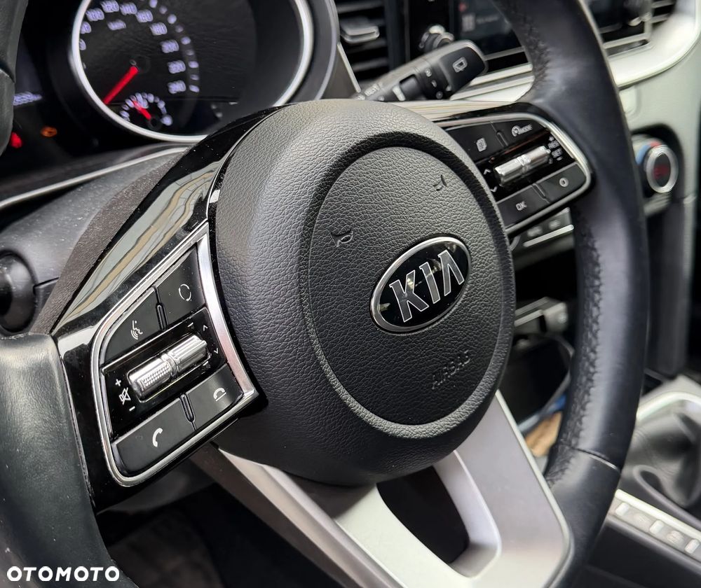 Kia Ceed 1.0 T-GDI L Business Line - 10