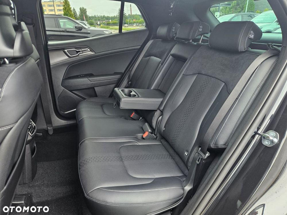 Kia Sportage 1.6 T-GDI Black Edition 2WD DCT - 19