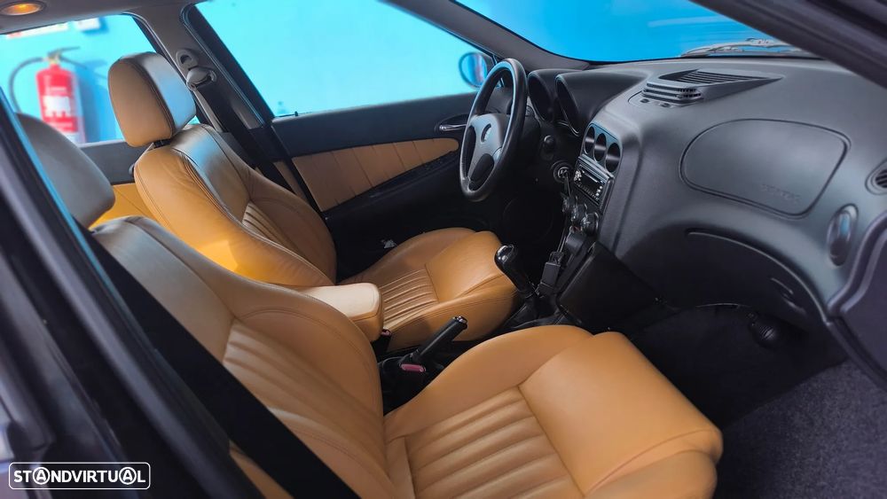 Alfa Romeo 156 1.8 TS Distinctive - 3